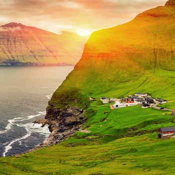 Bygden Trollanes på øen Kalsoy, Nordoyar på Færøerne