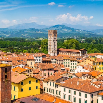 Middelalderbyen Lucca i Toscana, Midtitalien