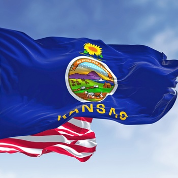 Kansas og Stars and Stripes flag