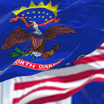 North Dakota og Stars and Stripes Flag