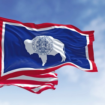 Wyoming og Stars and Stripes flag