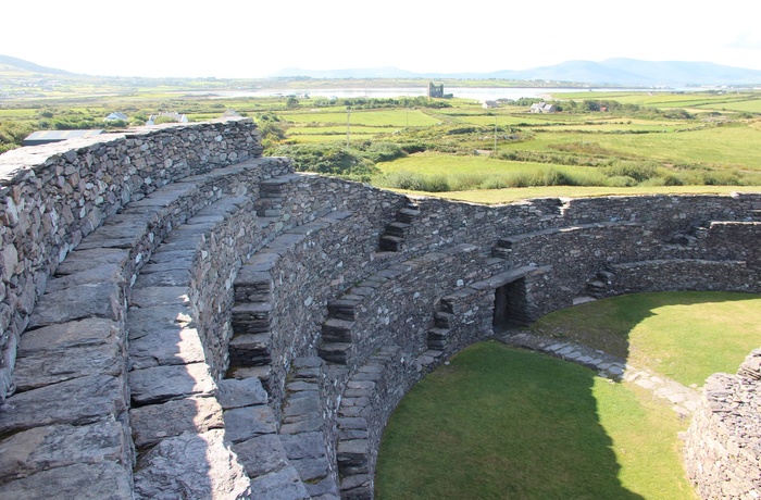 Irland, Ring of Kerry - Cahergal Stone Fort fra muren