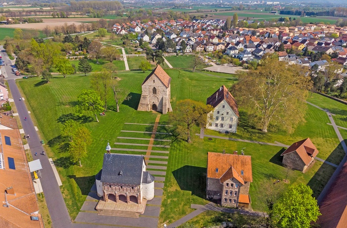 Luftfoto af Kloster Lorsch i Hessen - Sydtyskland