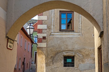 Den gamle bydel i Krems an der Donau i Østrig