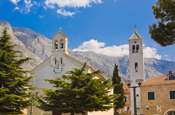 Gammel kirke i Baska Voda´s bymidte, Dalmatien i Kroatien