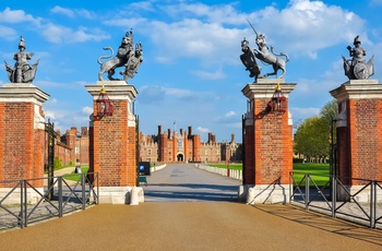 Hampton Court Palace i Sydengland