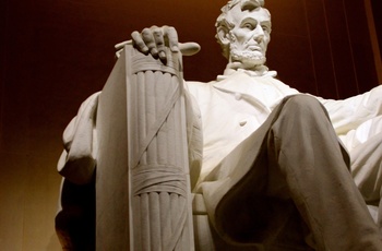 Statuen af Abraham Lincoln i Lincon Memorial - Washington, D.C