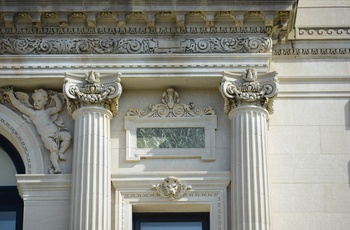 Detaljer på The Breakers mansion, Newport - Rhode Island