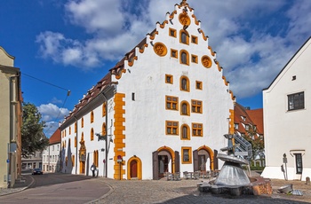 Smuk gammel bygning i centrum af Nordlingen, Sydtyskland
