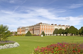 Oplev Hampton Court Palace på rejse til London