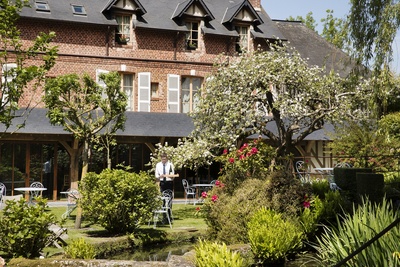 Auberge de la Source, Les Collectionneurs