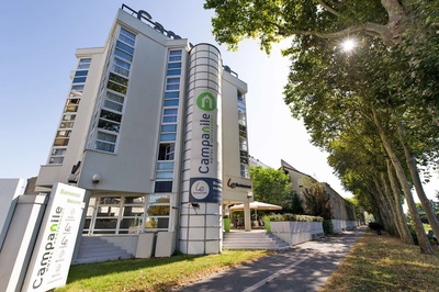 Campanile Reims Centre - Facade