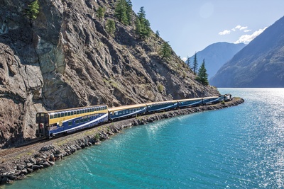 Rocky Mountaineer - Toget langs Seton Lake, Canada