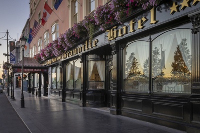 Irland, Waterford - facaden af The Granville Hotel (Foto - Courtesy The Granville Hotel)