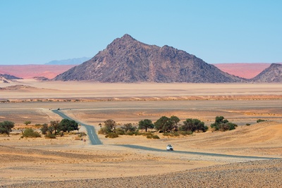 Vej gennem Namib-Naukluft National Park i Namibia
