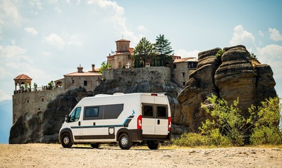 Tag på autocamperferie i Grækenland