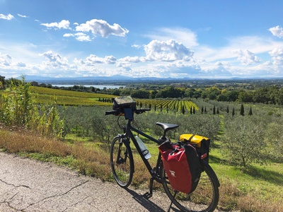 EuroBike cykeltur, udsigt til Trasimeno, Umbrien