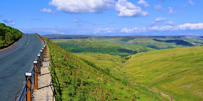 England, Yorkshire - smuk udsigt fra Buttertub Pass i Yorkshire Dales.jpg