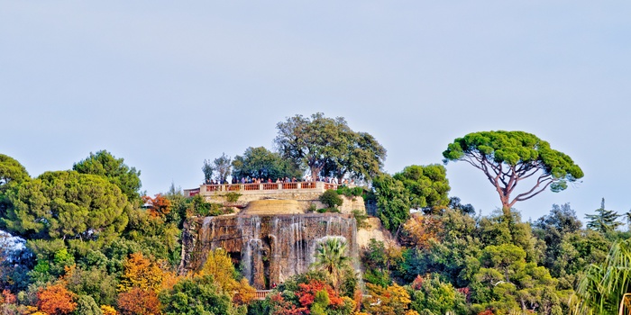 Klippen Colline du Château i Nice, Frankrig