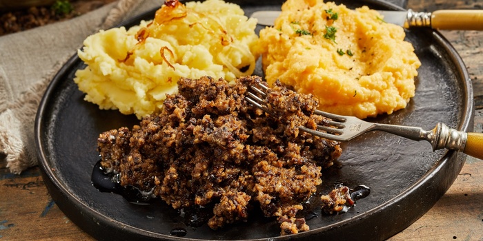 Haggis med kartoffel- og kålrabimos