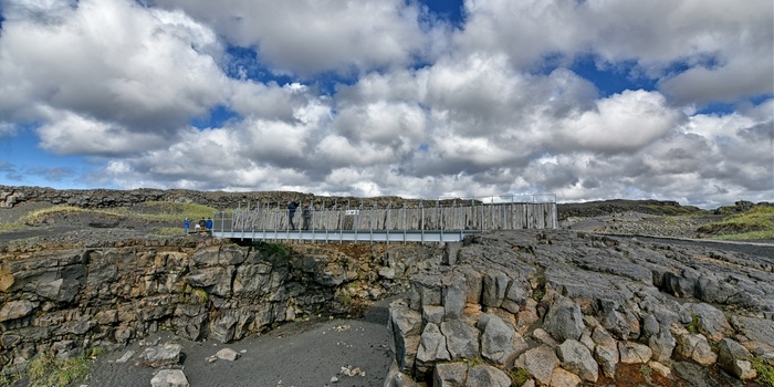 Gangbroen Midlina - ”Broen imellem kontinenter” i Island