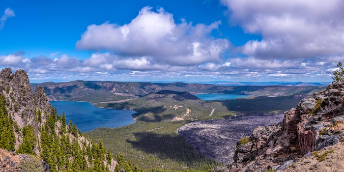 Newberry National Volcanic Monument og søen Paulina Lake, Oregon