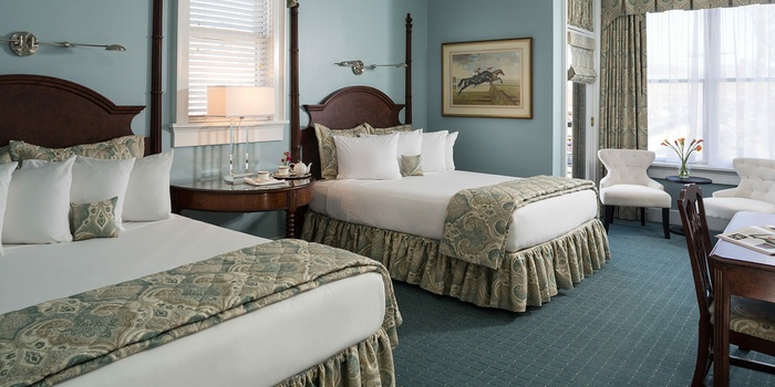 Saratoga Arms, Double Queen Room