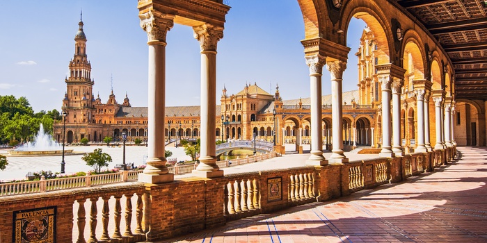 Plaza de Espana i Secilla