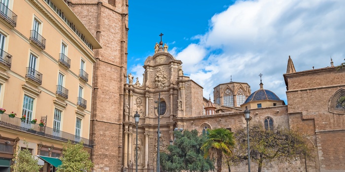 Tårnet til Saint Marys Katedral i Valencia, Spanien