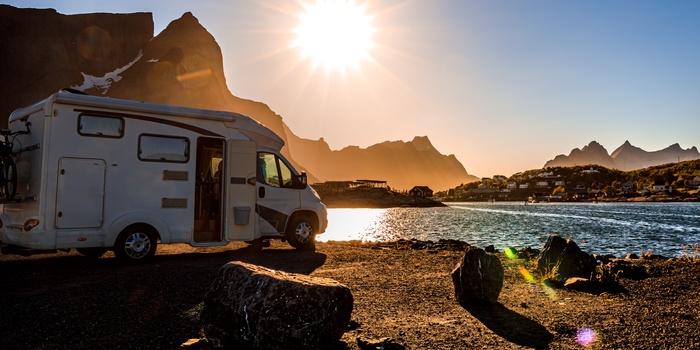 Autocamper i Norge - flot solnedgang