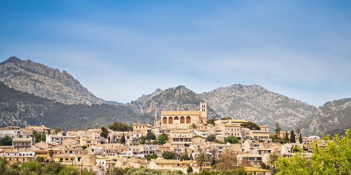 Byen Selva i den nordlige del af Mallorca
