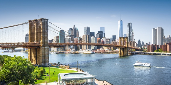 Brooklyn bridge i New York i USA