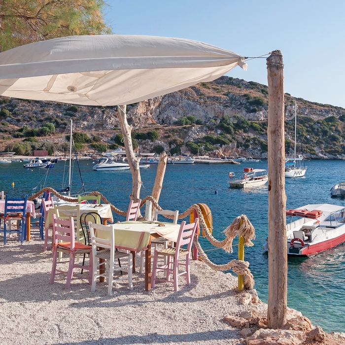Cafe i havene i Agios Nikolaos på Kreta