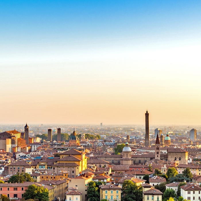 Aftensol over Bologna