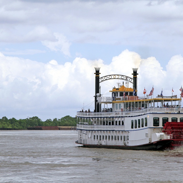 Hjuldamper på Mississippi-floden nær New Orleans - USA