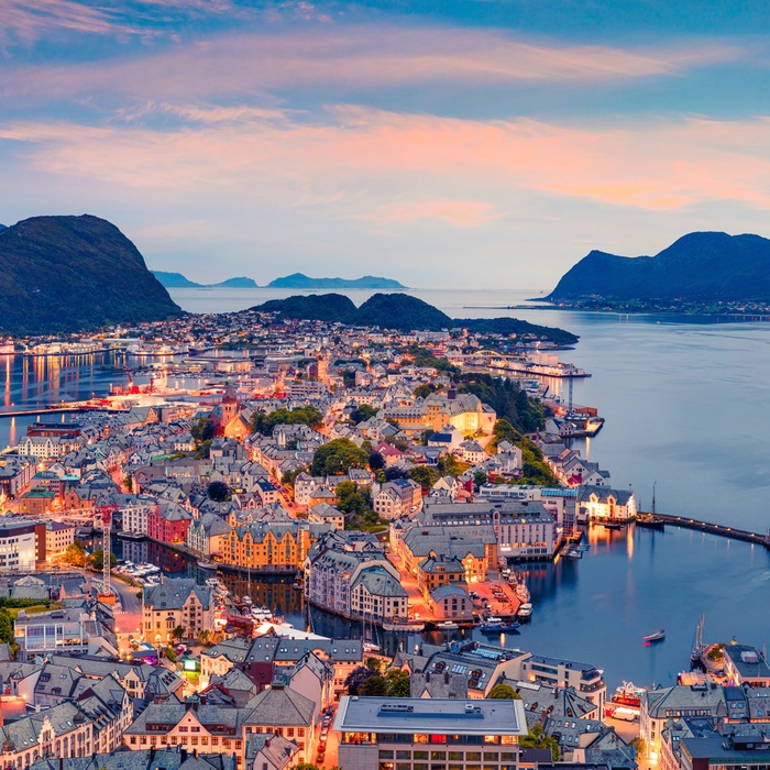 Udsigt til Ålesund i Norge