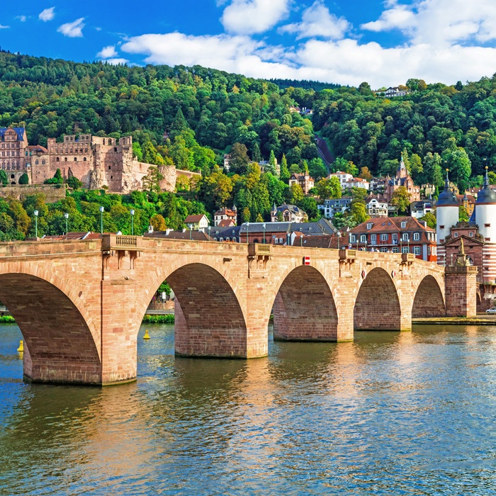 Heidelbergs gamle bro- Alte Brücke i Sydtyskland