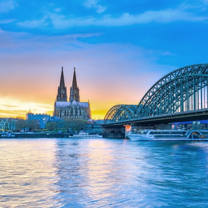 Köln katedral, flod og bro - Tyskland