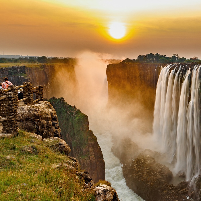Victoria Falls mellem Zambia og Zimbabwe i Afrika
