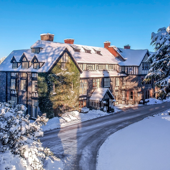 Lake Vyrnwy Hotel, Wales