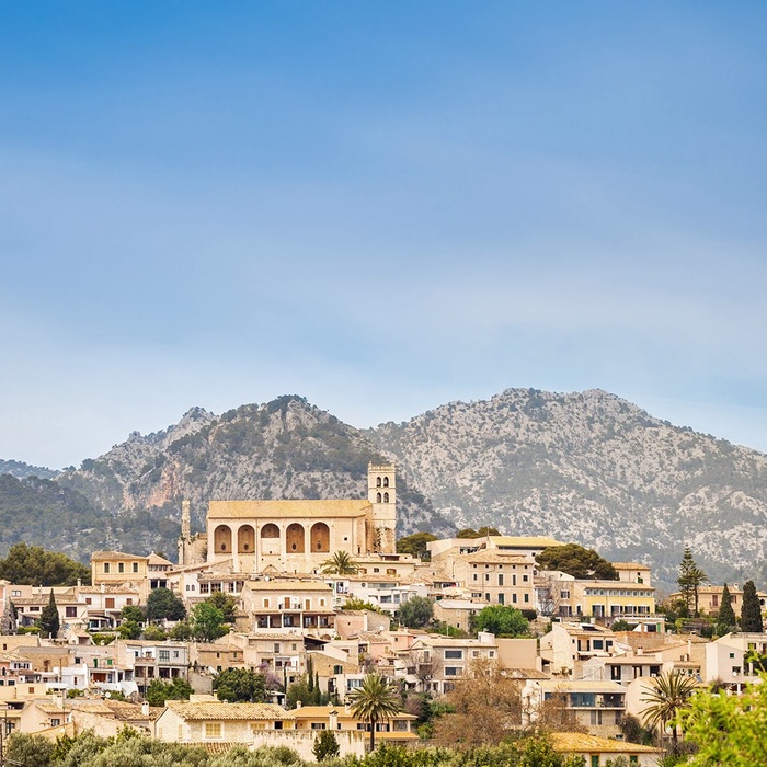 Byen Selva i den nordlige del af Mallorca