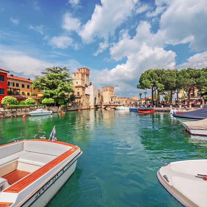 13_HI_ Sirmione_Scaliger_Castle_2.jpg