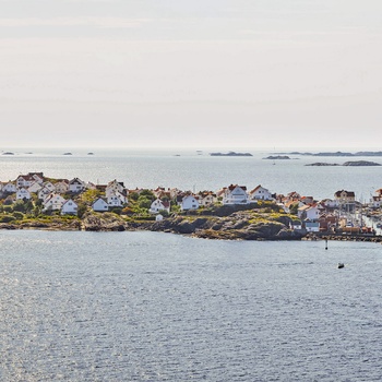 Åstol midt i skærgården, Sydsverige