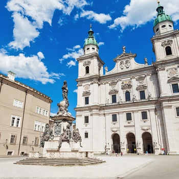 Domkirken på Domplatz i Salzburg, Østrig