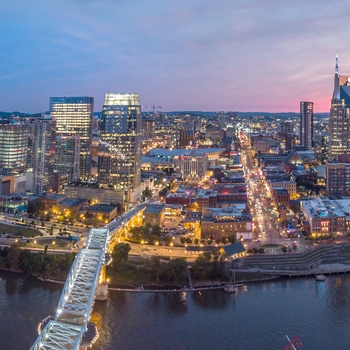 Nashville skyline om aftenen