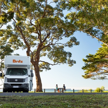 Britz Explorer grønne omgivelser - Australien / New Zealand