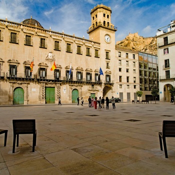 Rådhuset i Alicante på Plaza del Ayuntamiento