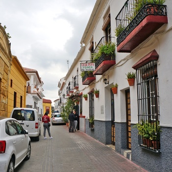 Restaurant Casa Pepa i smal gade, Carratraca i Andalusien