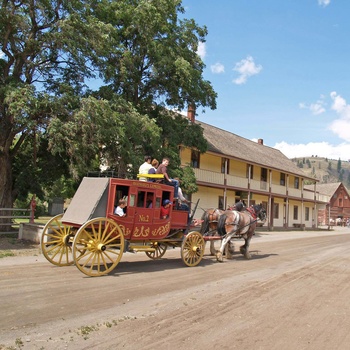 Prøv en tur med dilligencen - British Columbia - © Historic Hat Creek Ranch