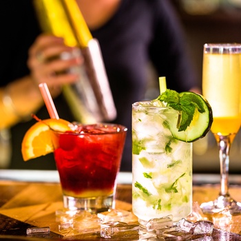 Cocktail i bar